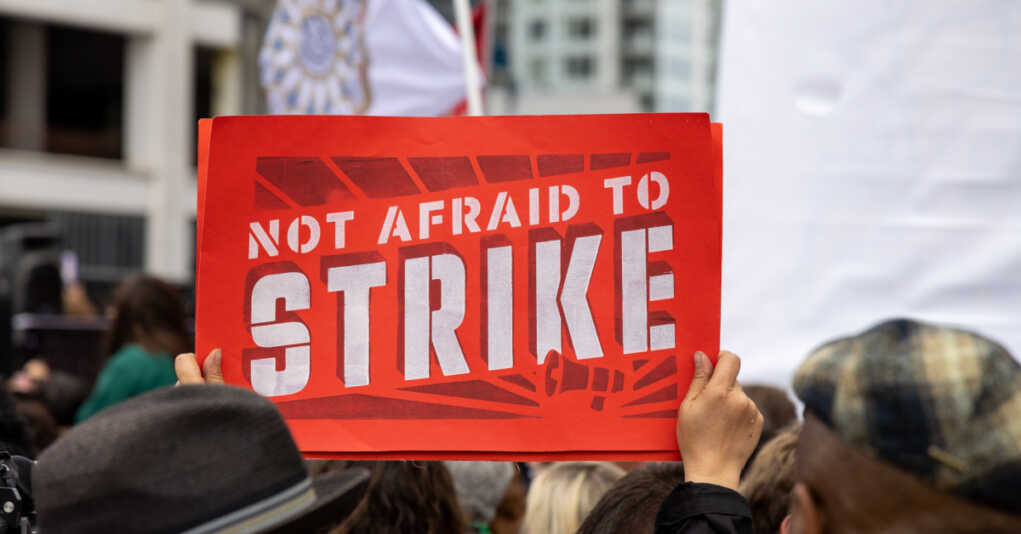 Actors Signal To Join Writers on the Picket Lines | Paint The News Red